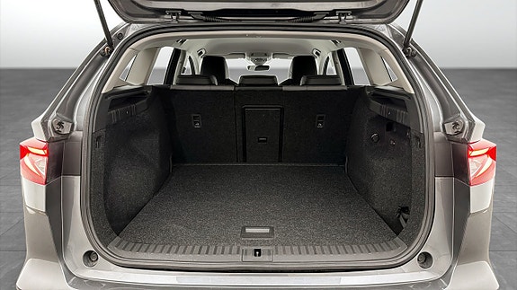 Skoda Enyaq 12 of 21