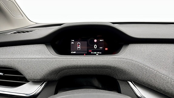 Skoda Enyaq 13 of 21