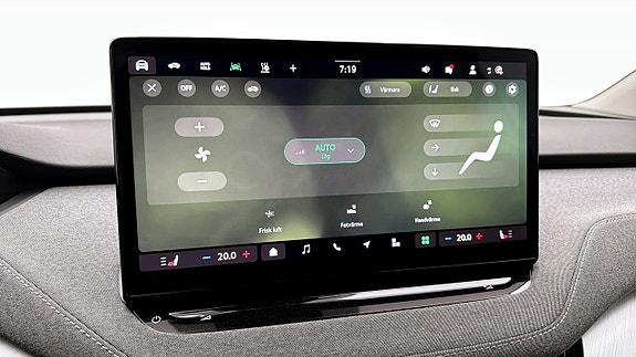 Skoda Enyaq 18 of 21
