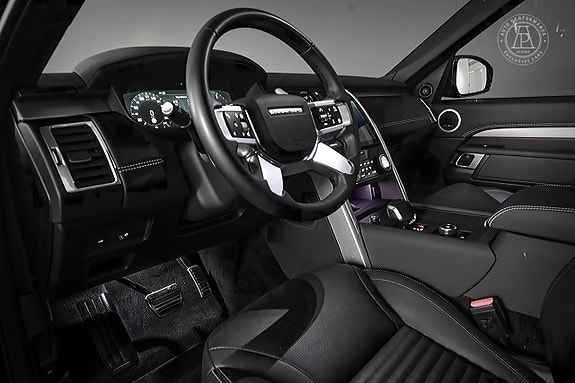 Land Rover Discovery 5 of 5
