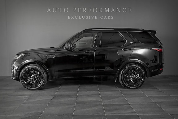 Land Rover Discovery 3 of 5