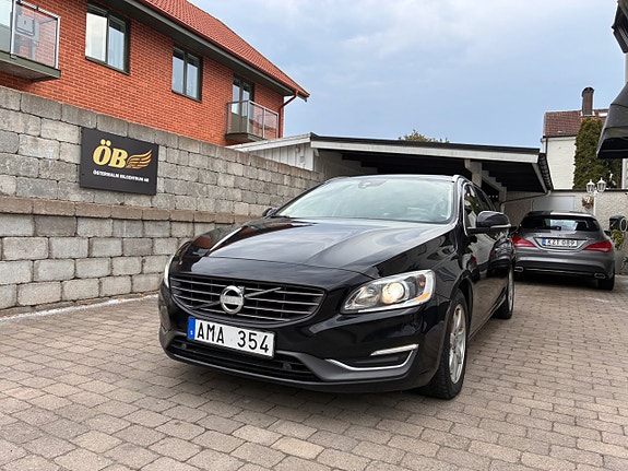 Volvo V60 3 of 26