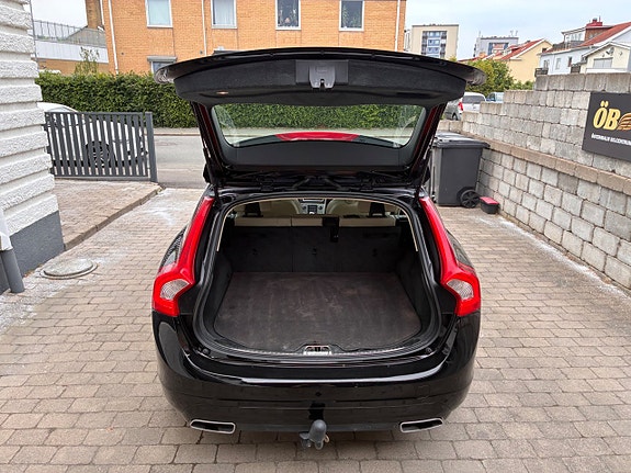 Volvo V60 10 of 26