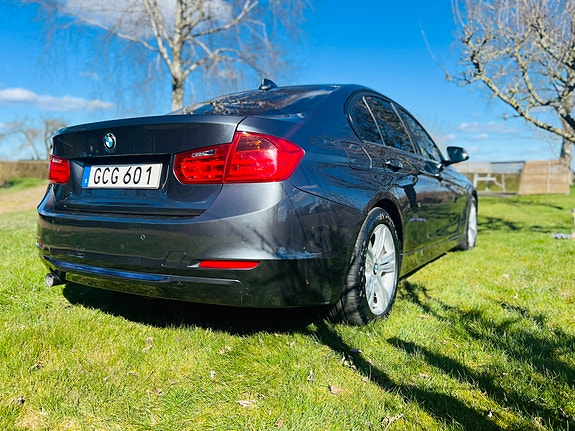 BMW 320d 4 of 4