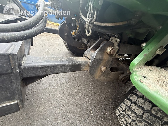 John Deere 1585 9 of 27