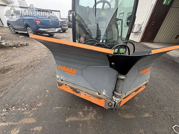 John Deere 1585 17 of 27