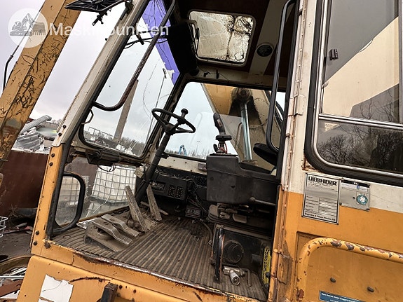 Liebherr A 922 materialhanterare repobjekt 13 of 27