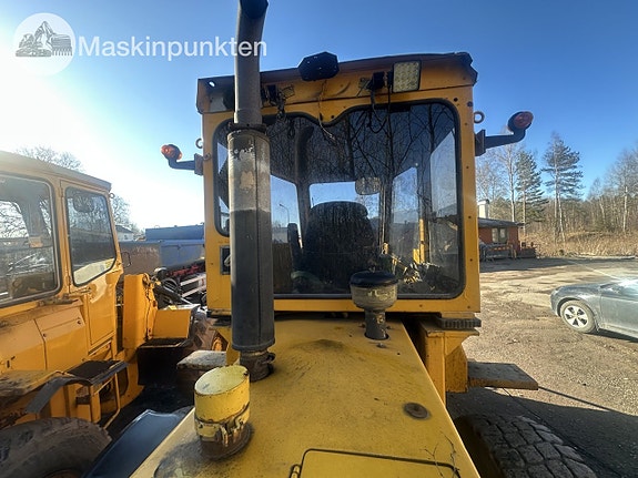 CAT 910 17 of 27
