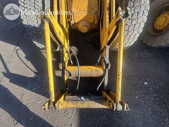 CAT 910 11 of 27