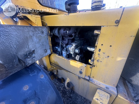 CAT 910 7 of 27
