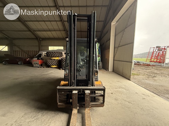 Jungheinrich DFG 435s motviktstruck 3 of 27