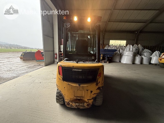 Jungheinrich DFG 435s motviktstruck 7 of 27