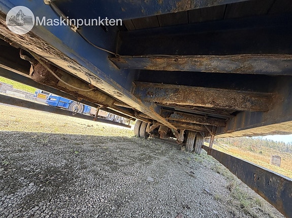 MC CAULEY 3 AXLE STEPFRA 16 of 27