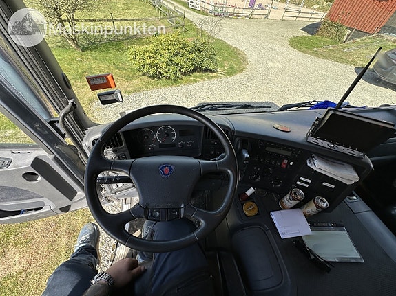 Scania p380 hästlastbil 18 of 27