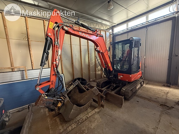 Kubota KX037-4