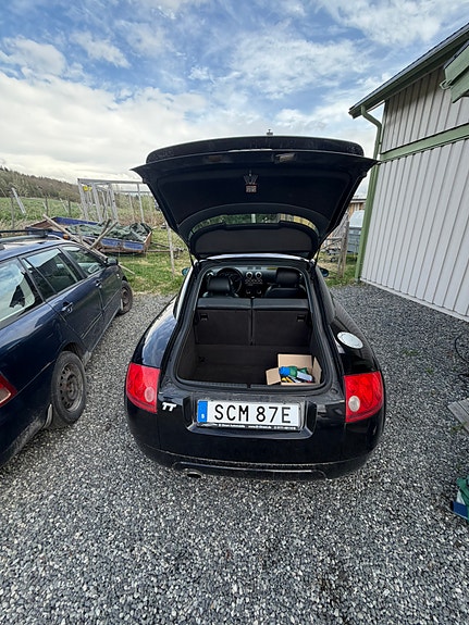 Audi TT 5 of 5