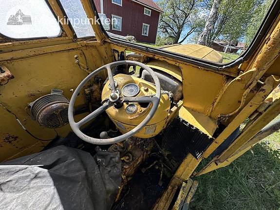 Traktorgrävare Massey ferguson 13 of 27