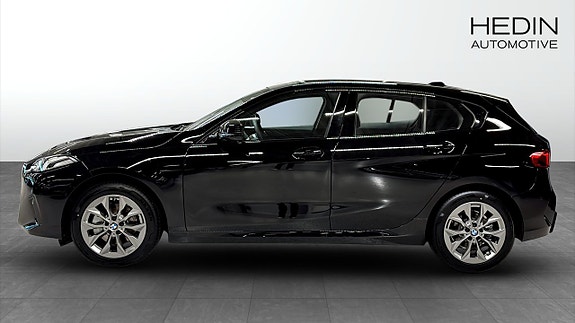 BMW 120 6 of 9