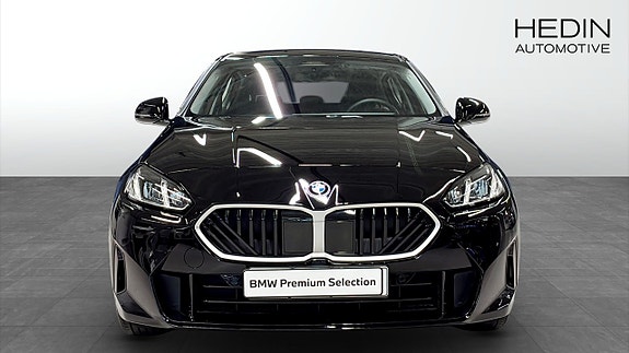 BMW 120 8 of 9