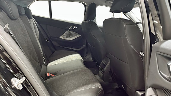 BMW 120 5 of 9