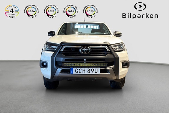 Toyota HiLux 5 of 29