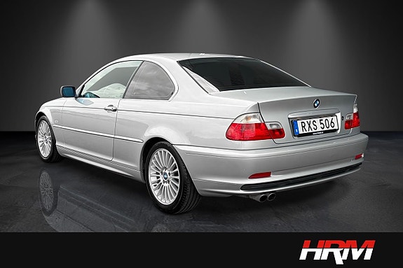 BMW 330Ci 3 of 5