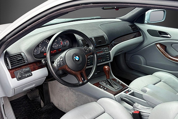 BMW 330Ci 11 of 19