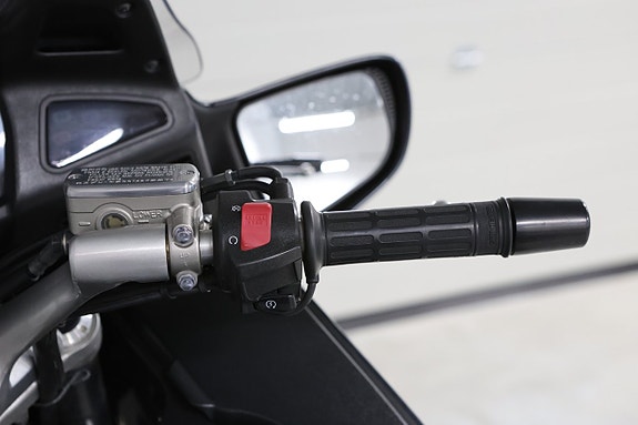 Honda ST 1300 A 9 of 11