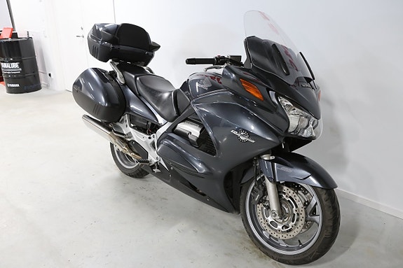 Honda ST 1300 A 3 of 11