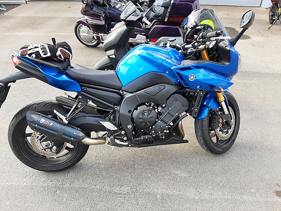 Yamaha FZ8-S ABS 2 of 5