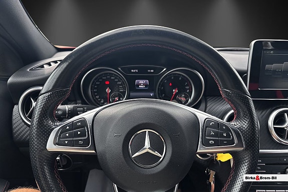 Mercedes-Benz A180 13 of 20