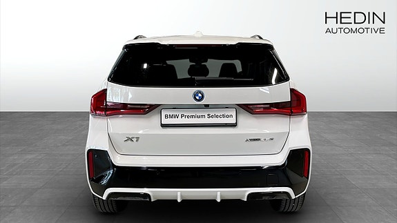 BMW X1 7 of 9