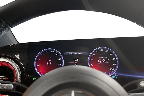 Mercedes-Benz GLC400 13 of 17