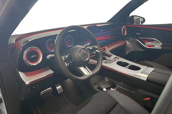 Mercedes-Benz GLC400 8 of 17