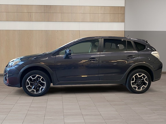 Subaru XV 2 of 5