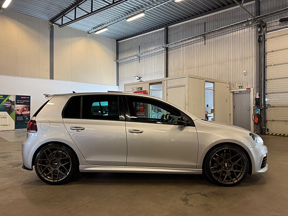 Volkswagen Golf-Serie 4 of 24