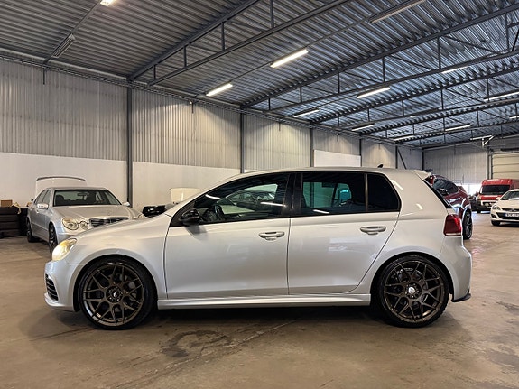 Volkswagen Golf-Serie 8 of 24