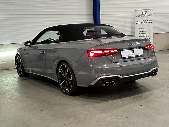 Audi S5 4 of 5