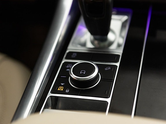 Land Rover Range Rover Sport 30 of 30