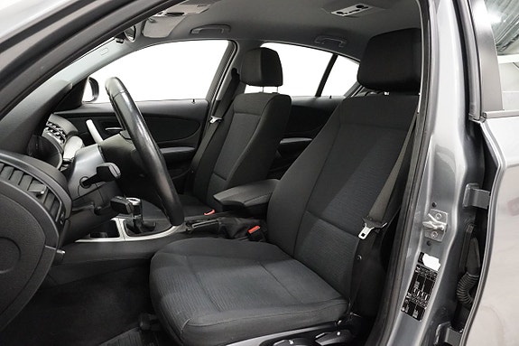 BMW 116i 11 of 16