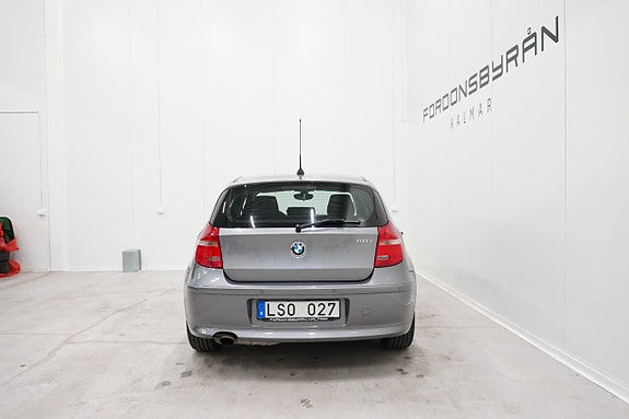 BMW 116i 6 of 16