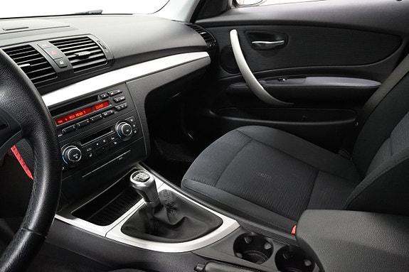 BMW 116i 14 of 16