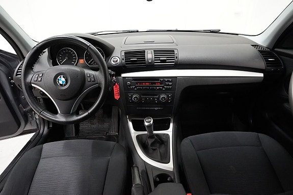BMW 116i 13 of 16