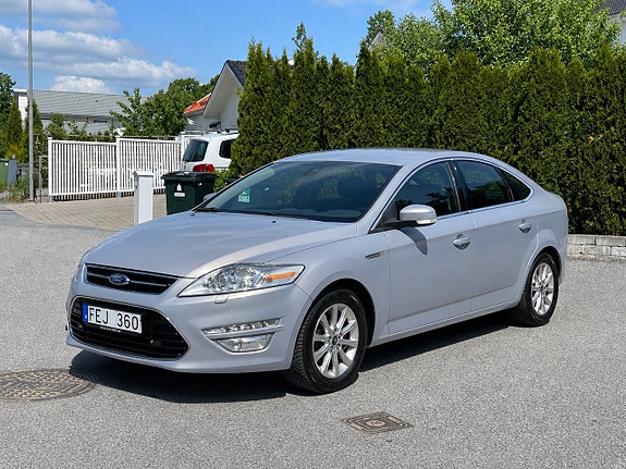 Ford Mondeo 2 of 23