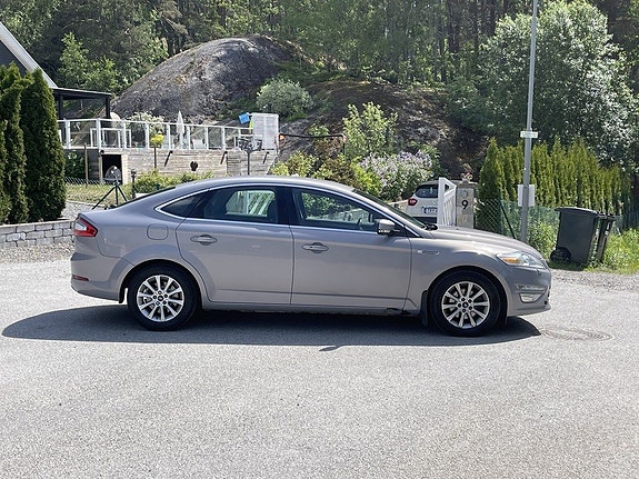 Ford Mondeo 6 of 23