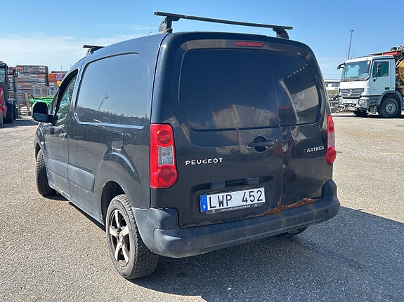 Peugeot Partner 3 of 5