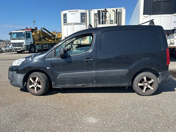 Peugeot Partner 2 of 5