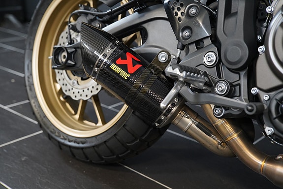 Yamaha XSR 700 Acrapovic 9 of 13