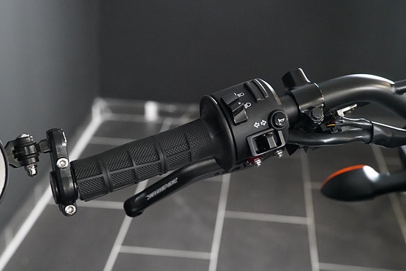 Yamaha XSR 700 Acrapovic 12 of 13