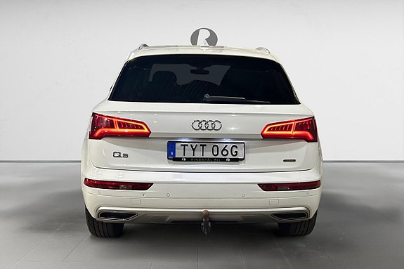 Audi Q5 5 of 5